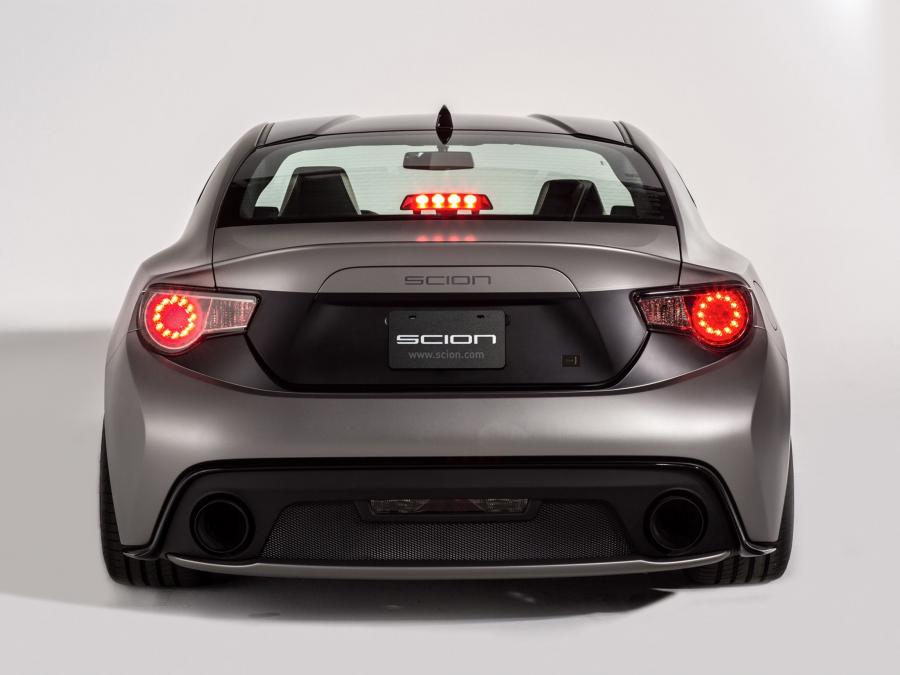  Scion FR-S Urban GT Sport Coupe 2013 года  (фото 2 из 7)